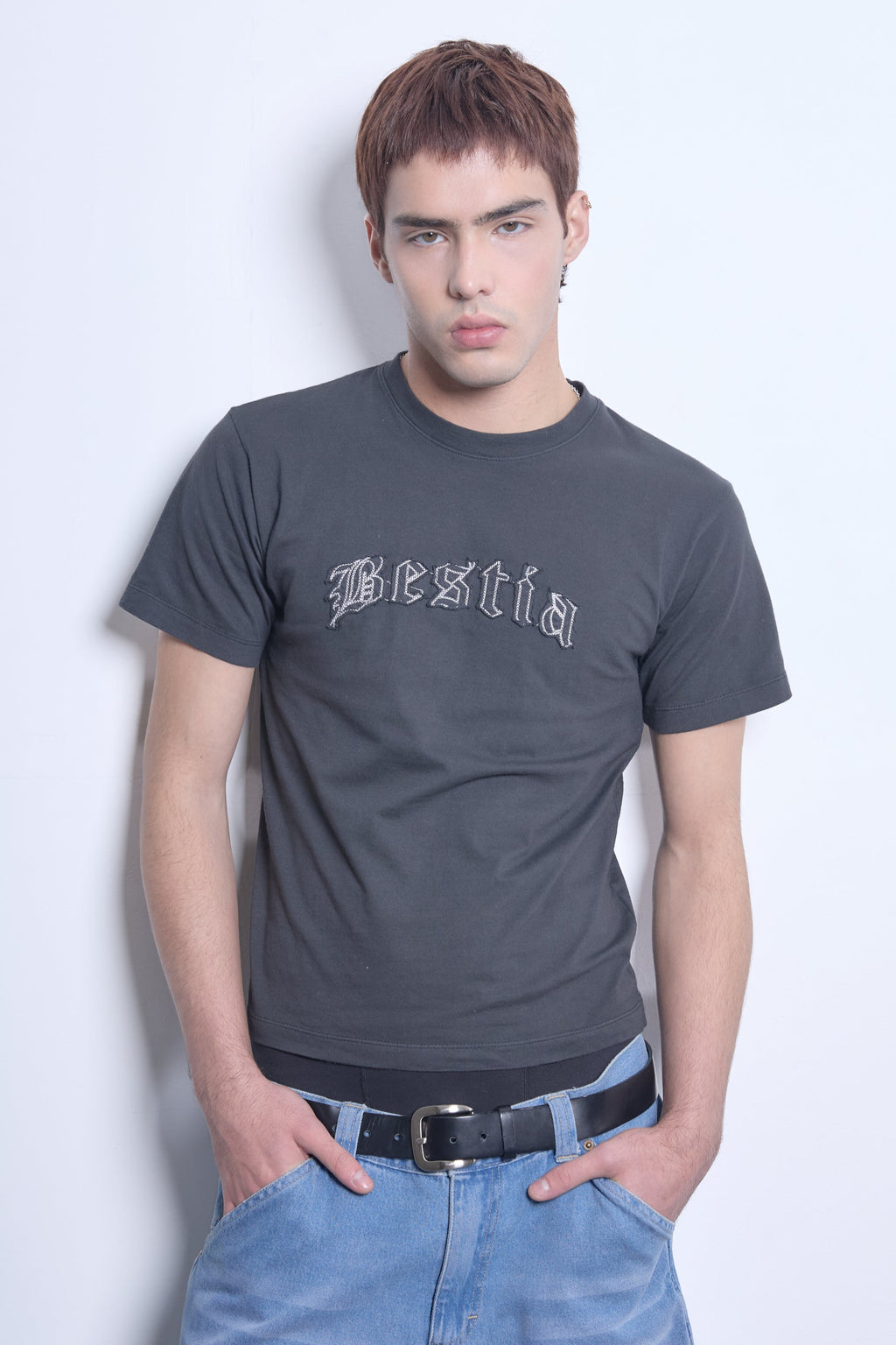 Remera Fit Bestia Ash