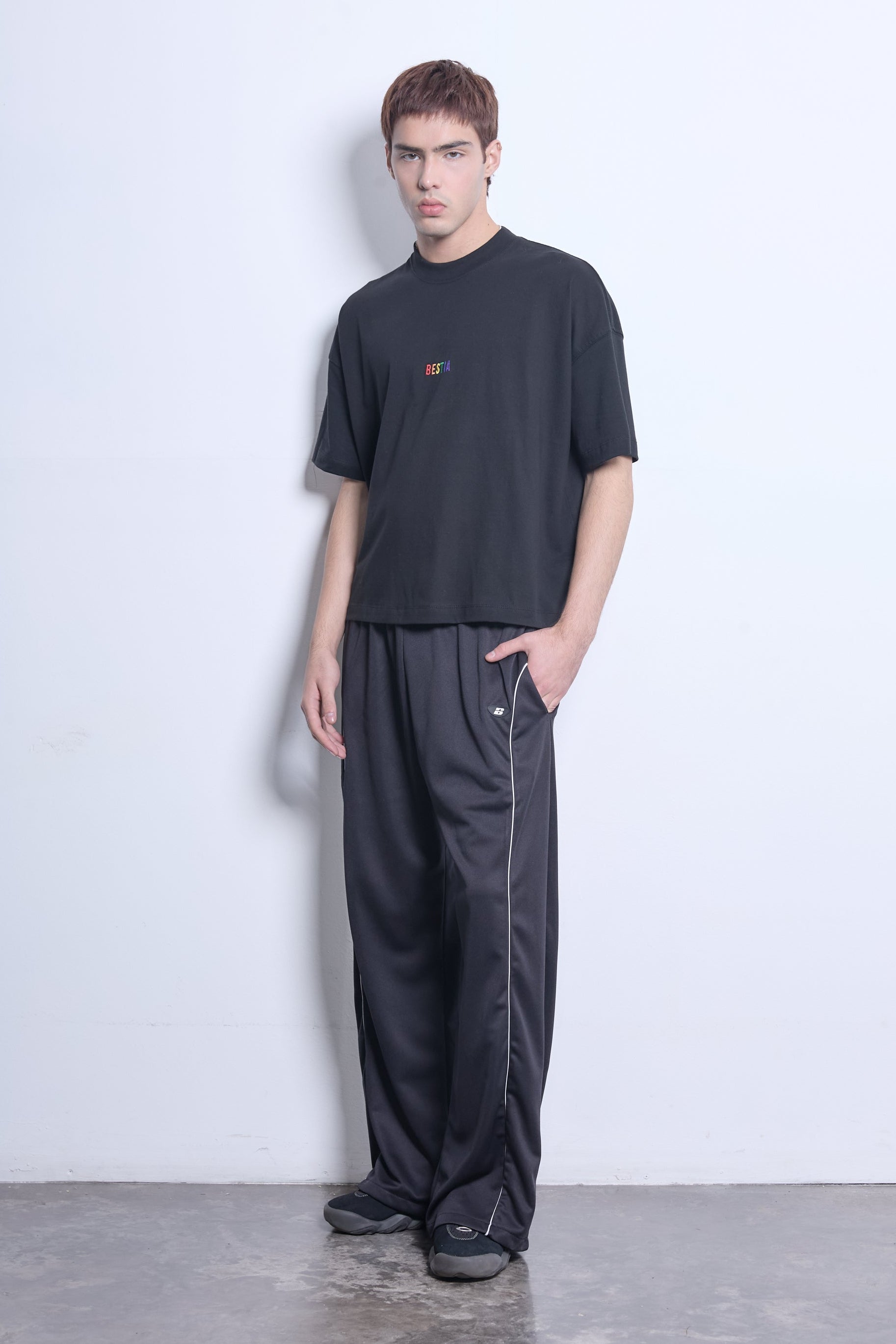 Remera Boxy Orgullo Negro