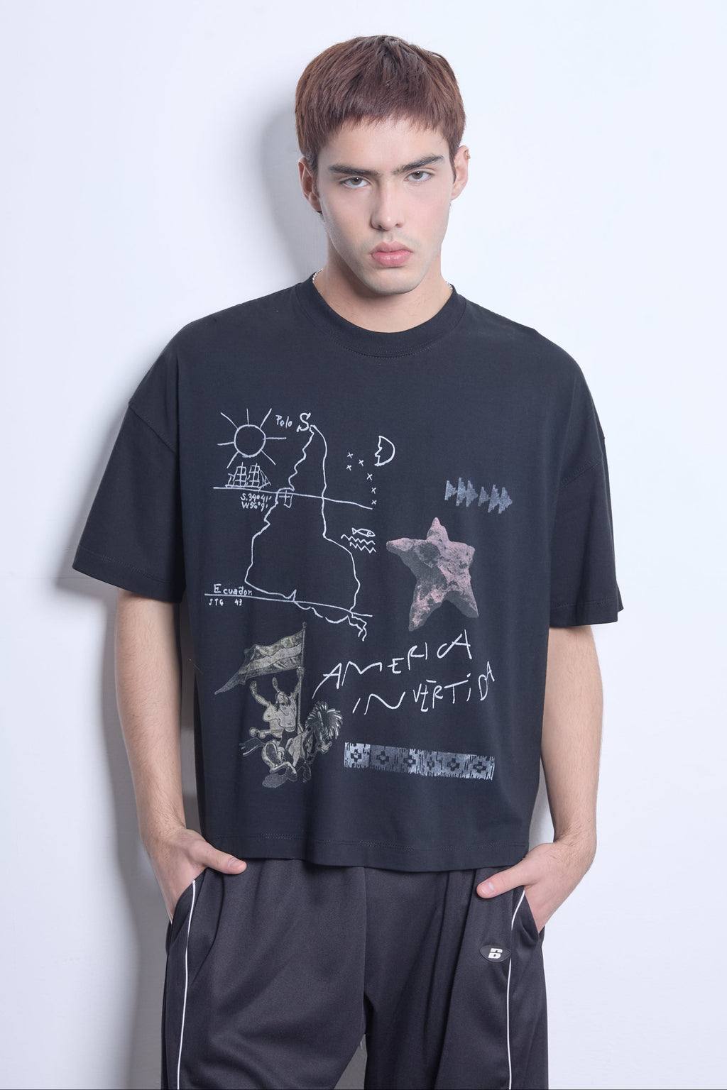 Remera Boxy América Invertida Negro