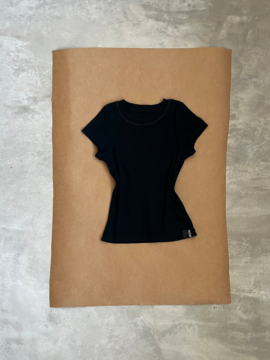 Remerita Bestie Negro