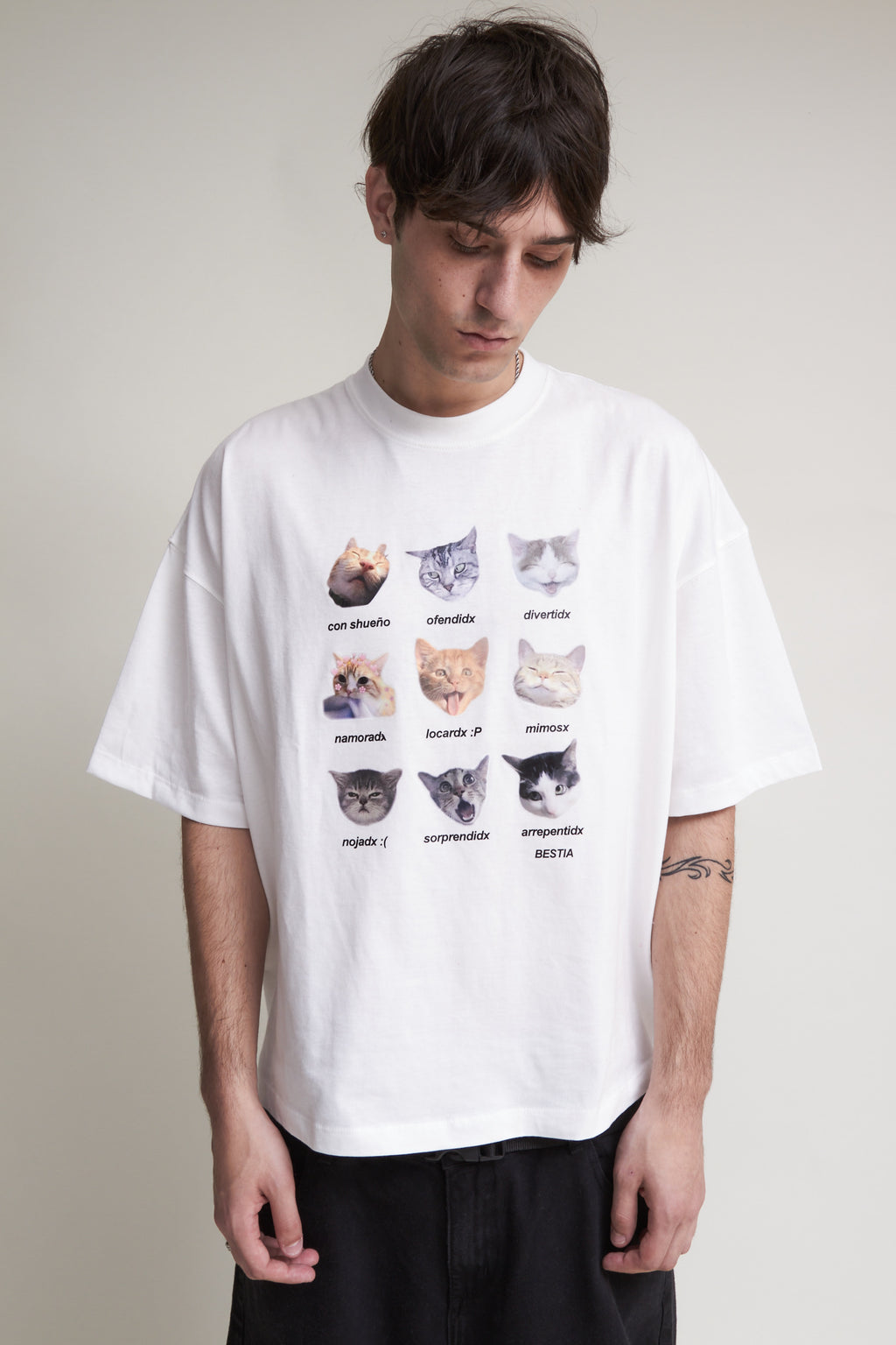 Remera Boxy Michitos Crudo