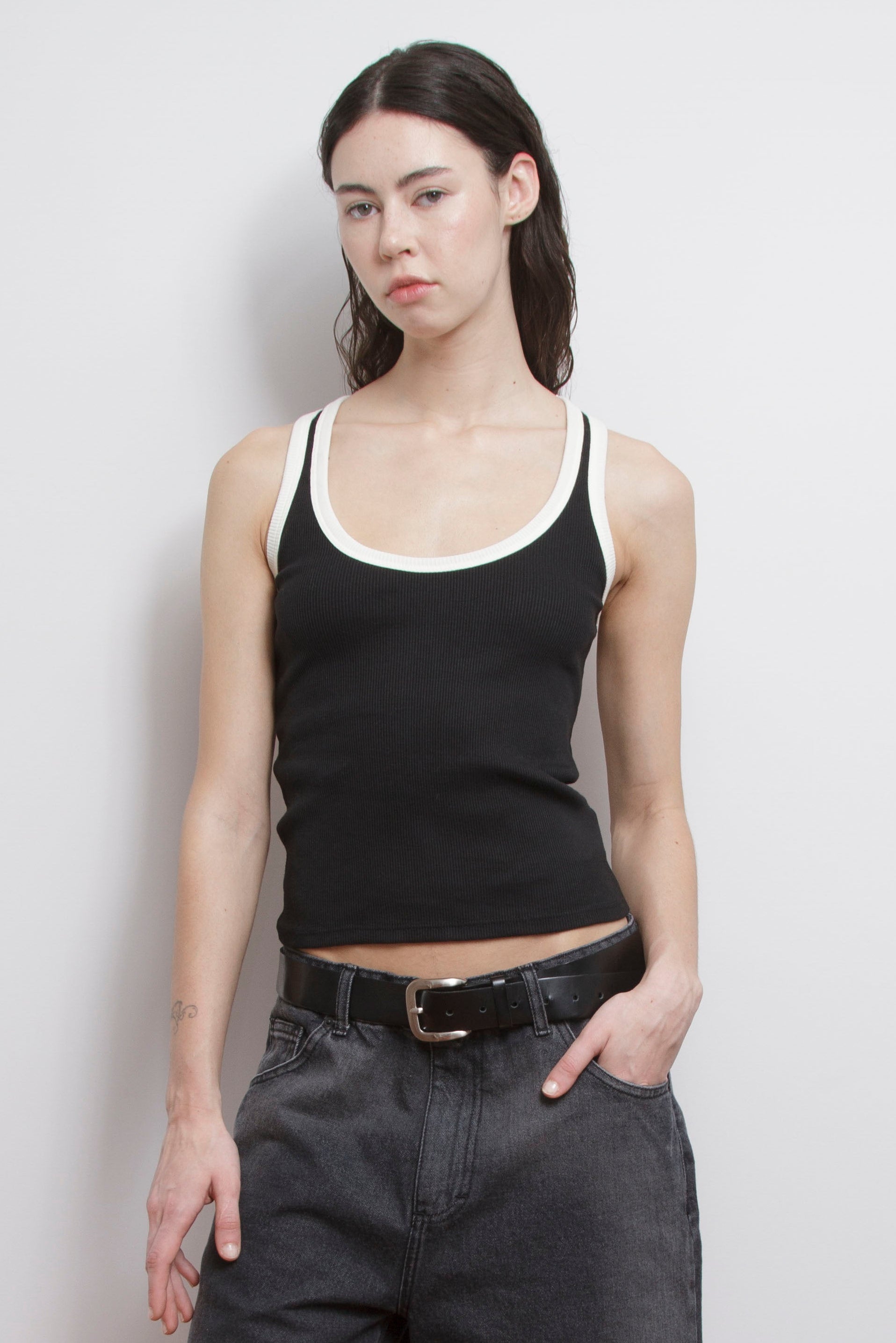 Musculosa Bicolor Negro