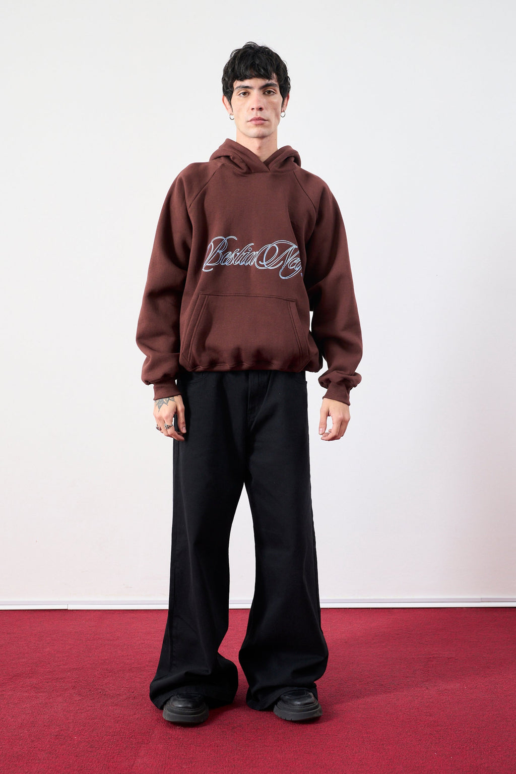 buzo bestianegra marron unisex