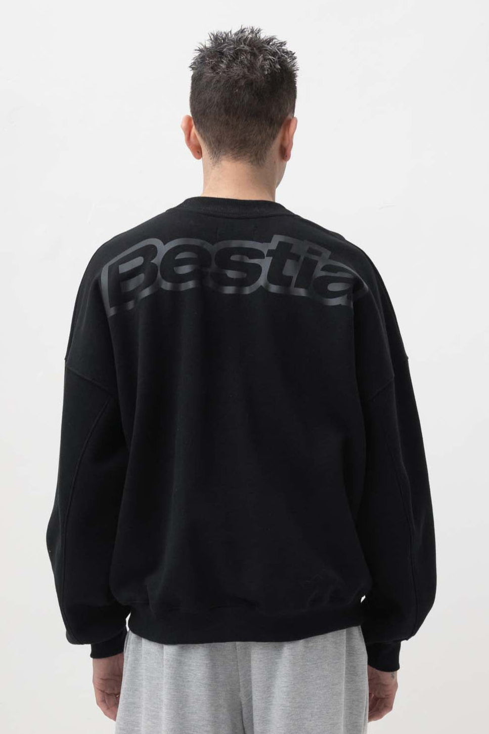 buzo sport negro unisex