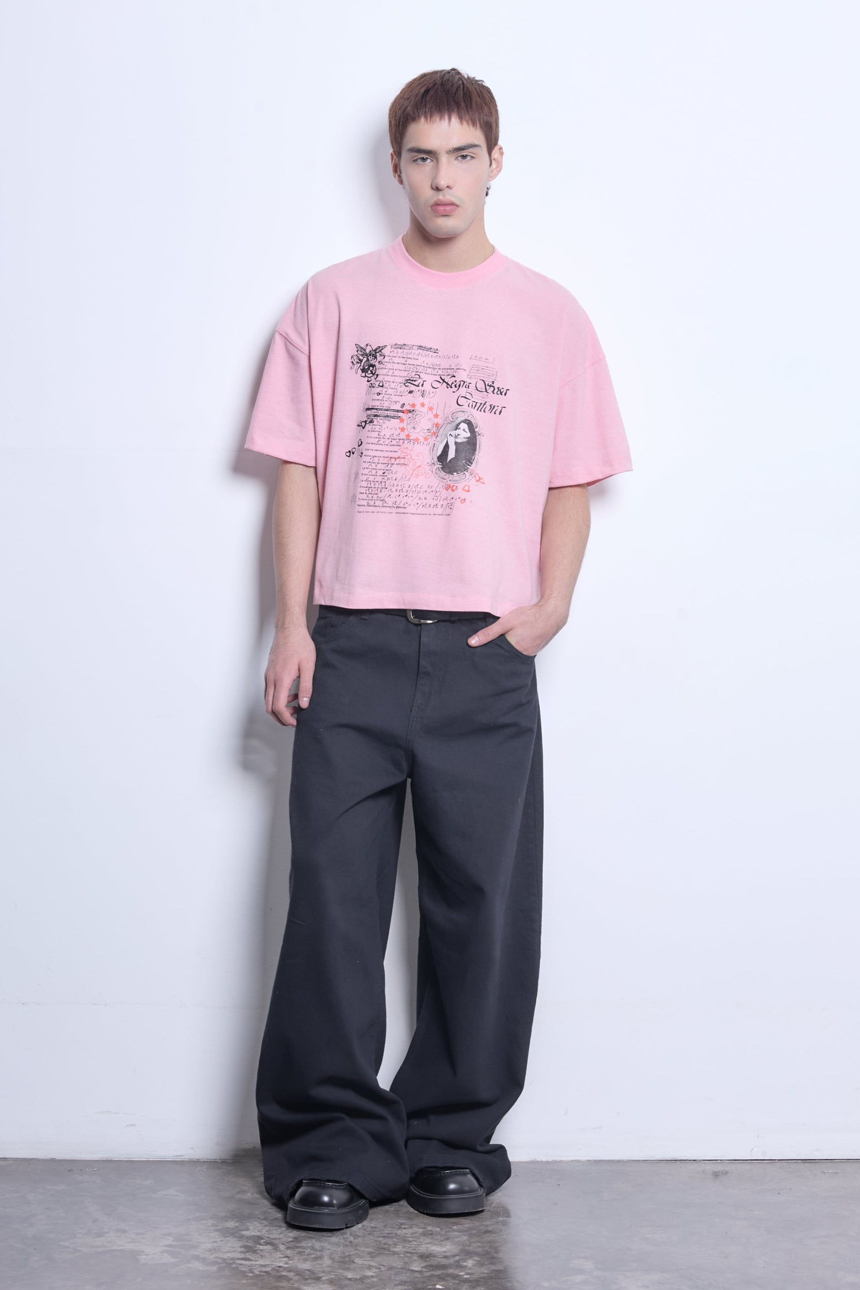 remera boxy rosa estampa mercedes sosa