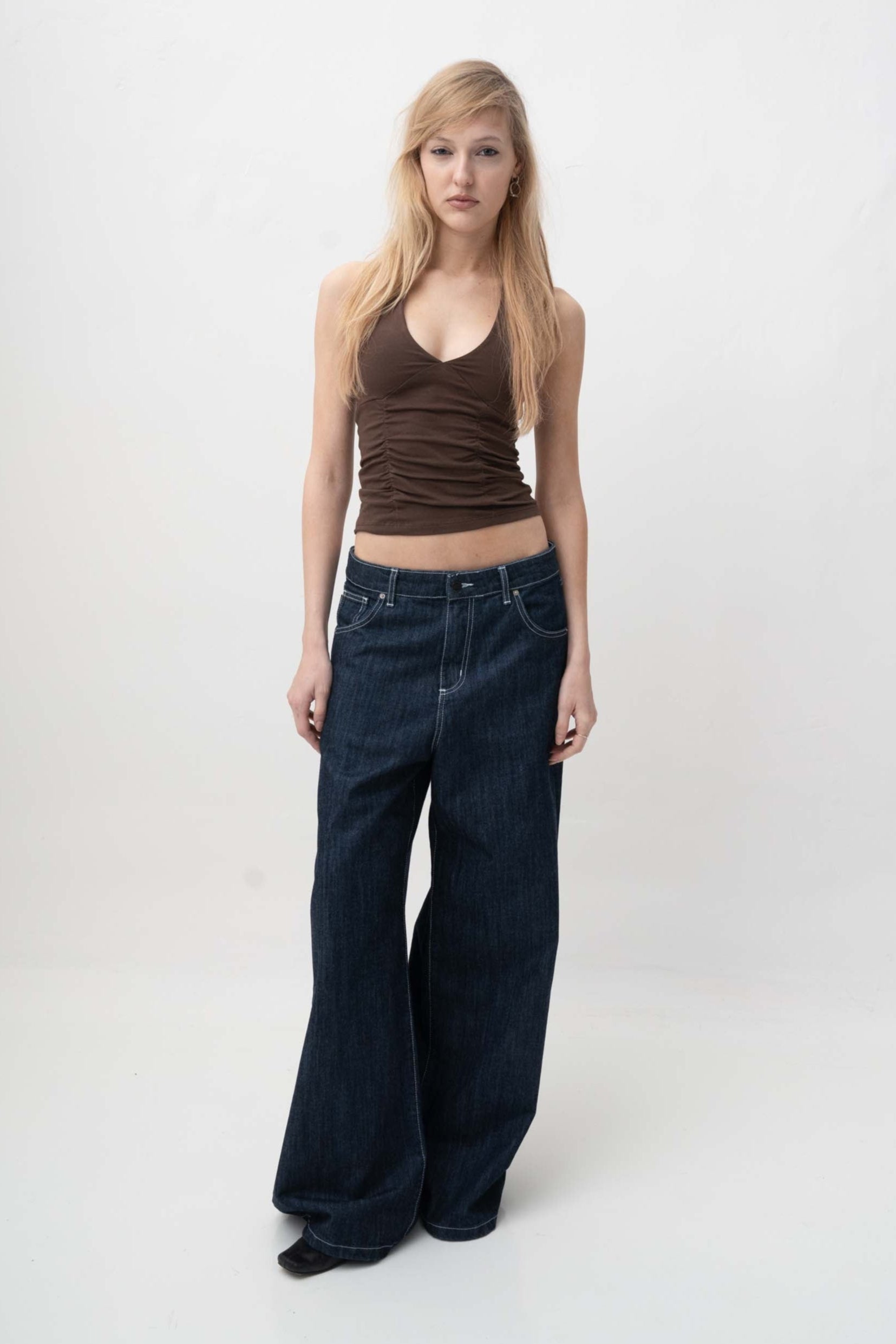 top halter marron mujer